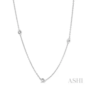 1/4 Ctw Round Cut Diamond Fashion Necklace in 14K White Gold