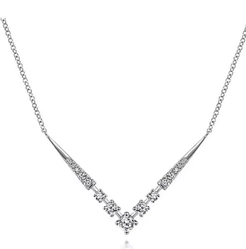 14K White Gold Diamond Chevron Necklace