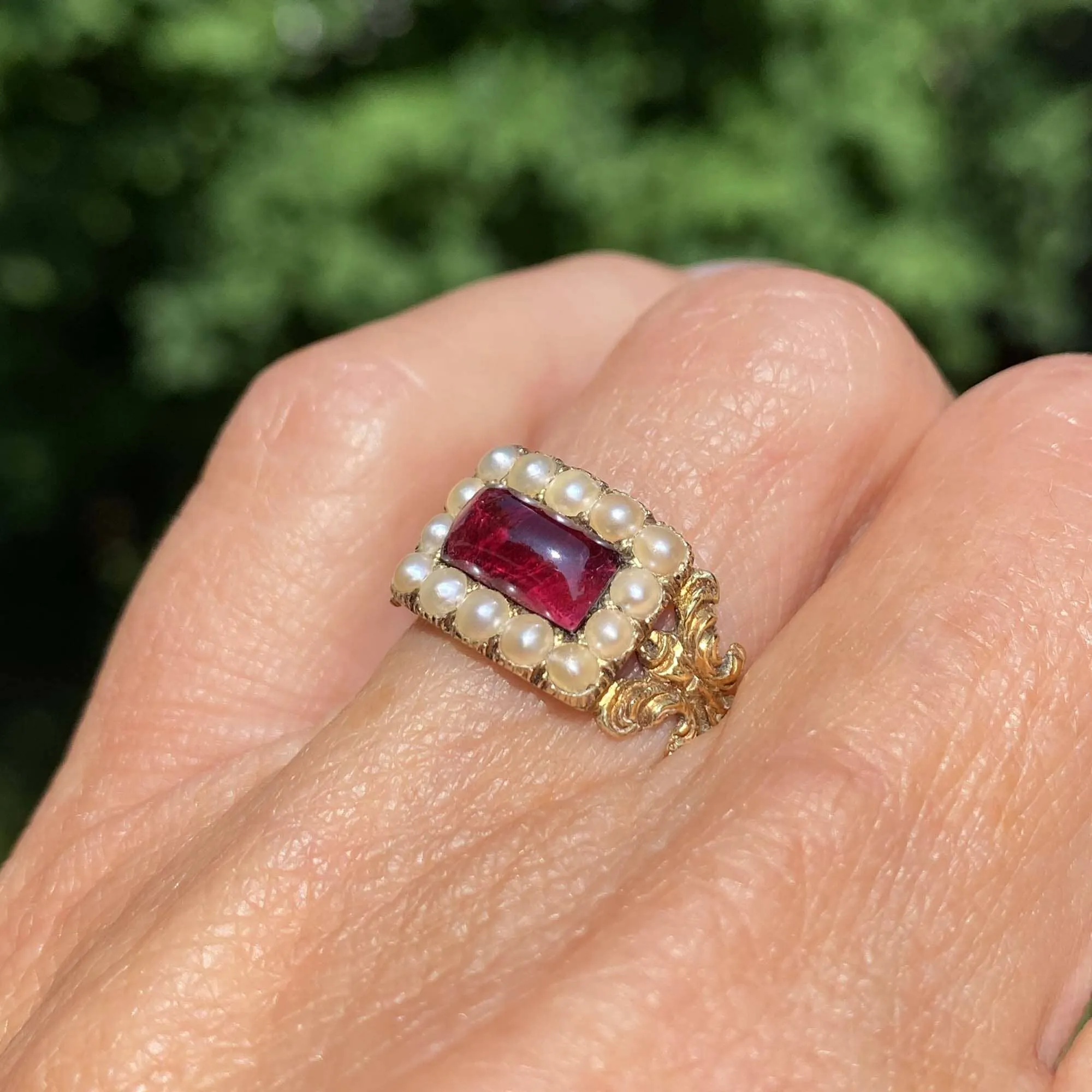 Antique Georgian 15K Gold Pearl Cluster Garnet Ring