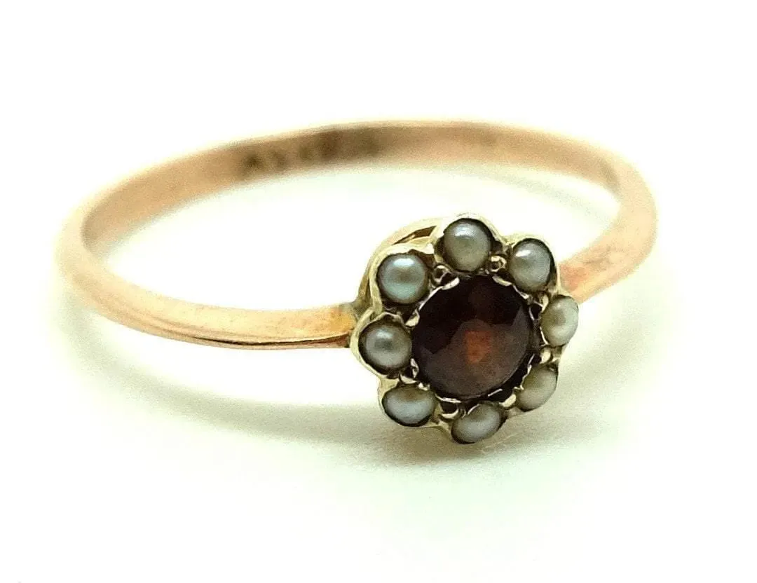 Antique Victorian Pearl & Garnet 9ct Rose Gold Ring (Size: O)