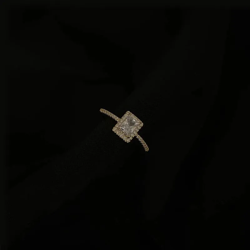 Delicate Square Shaped Zircon Ring