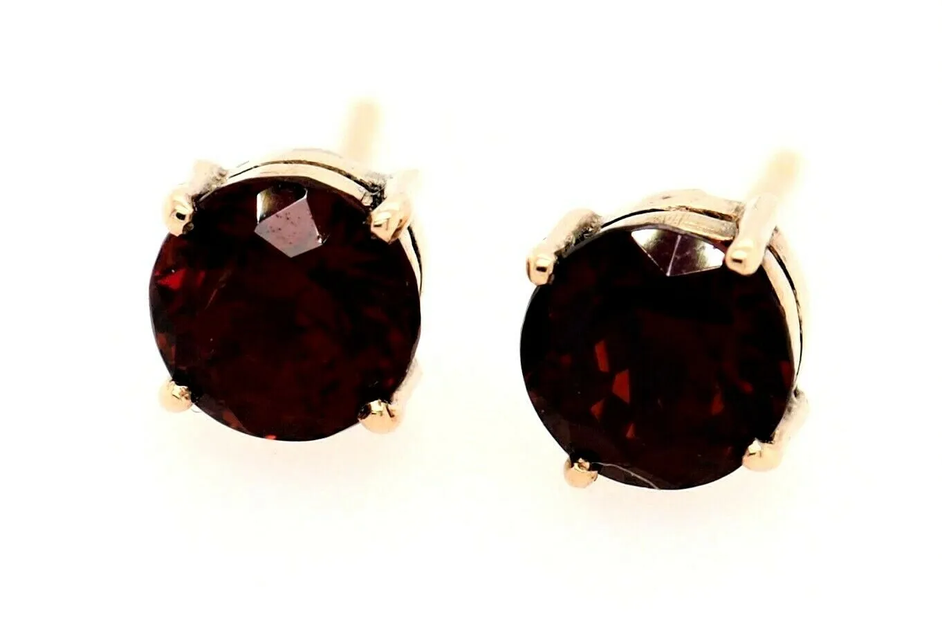 Garnet & 9ct Yellow Gold Stud Earrings Fine Jewellery Pierced Ears