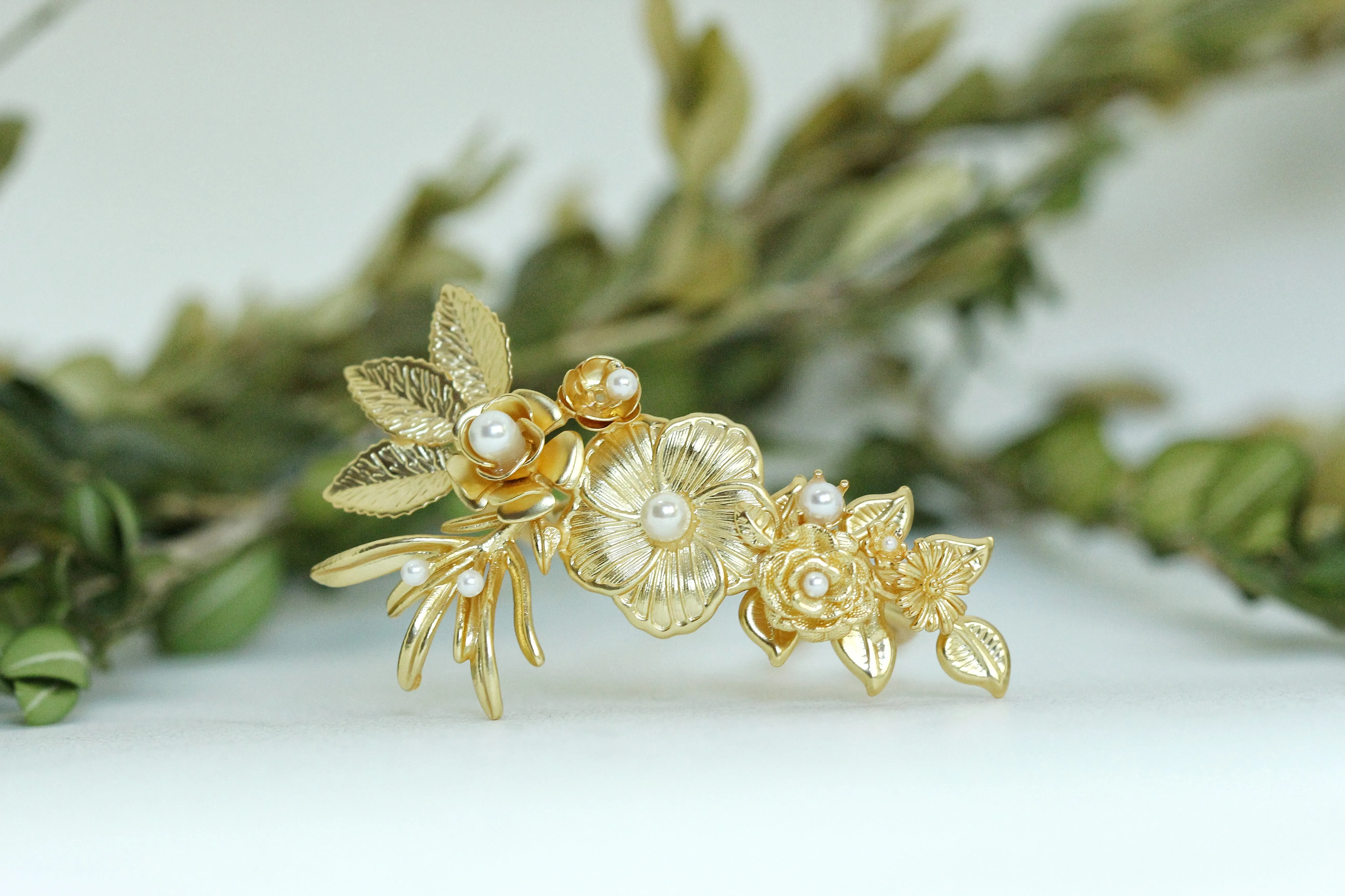 Royal Bloom Floral Hair Prong