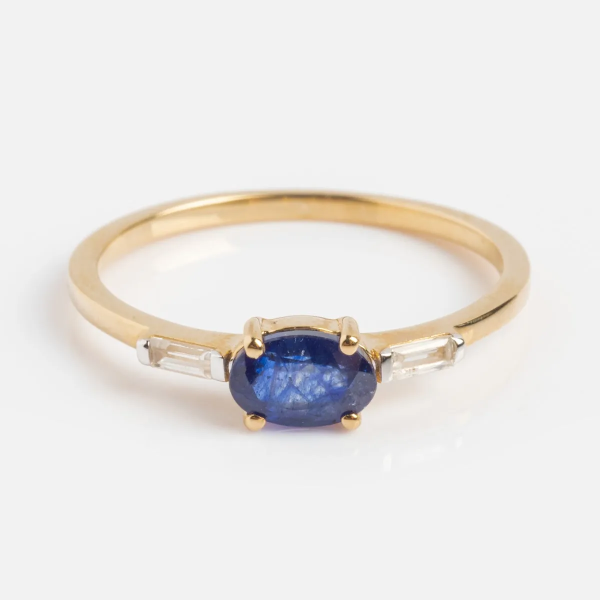 Solid Gold Classic Sapphire Ring