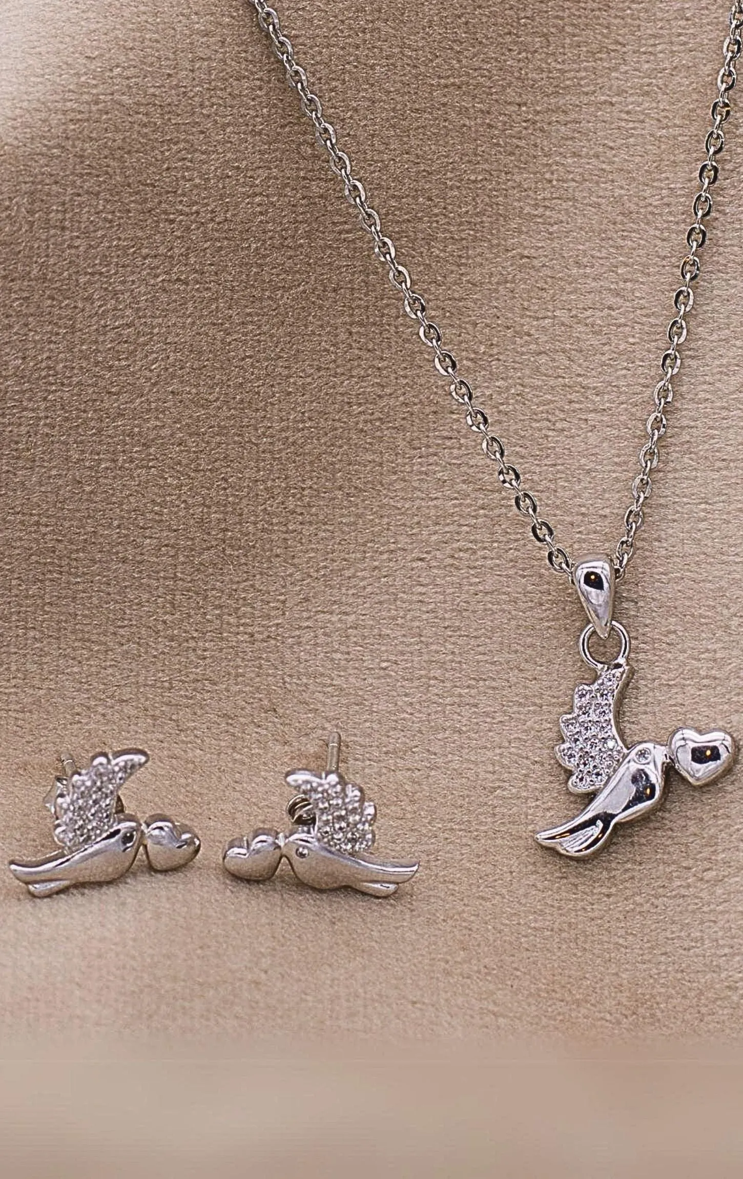 Sterling Silver Love Pigeon With Heart Pendant Set Silver