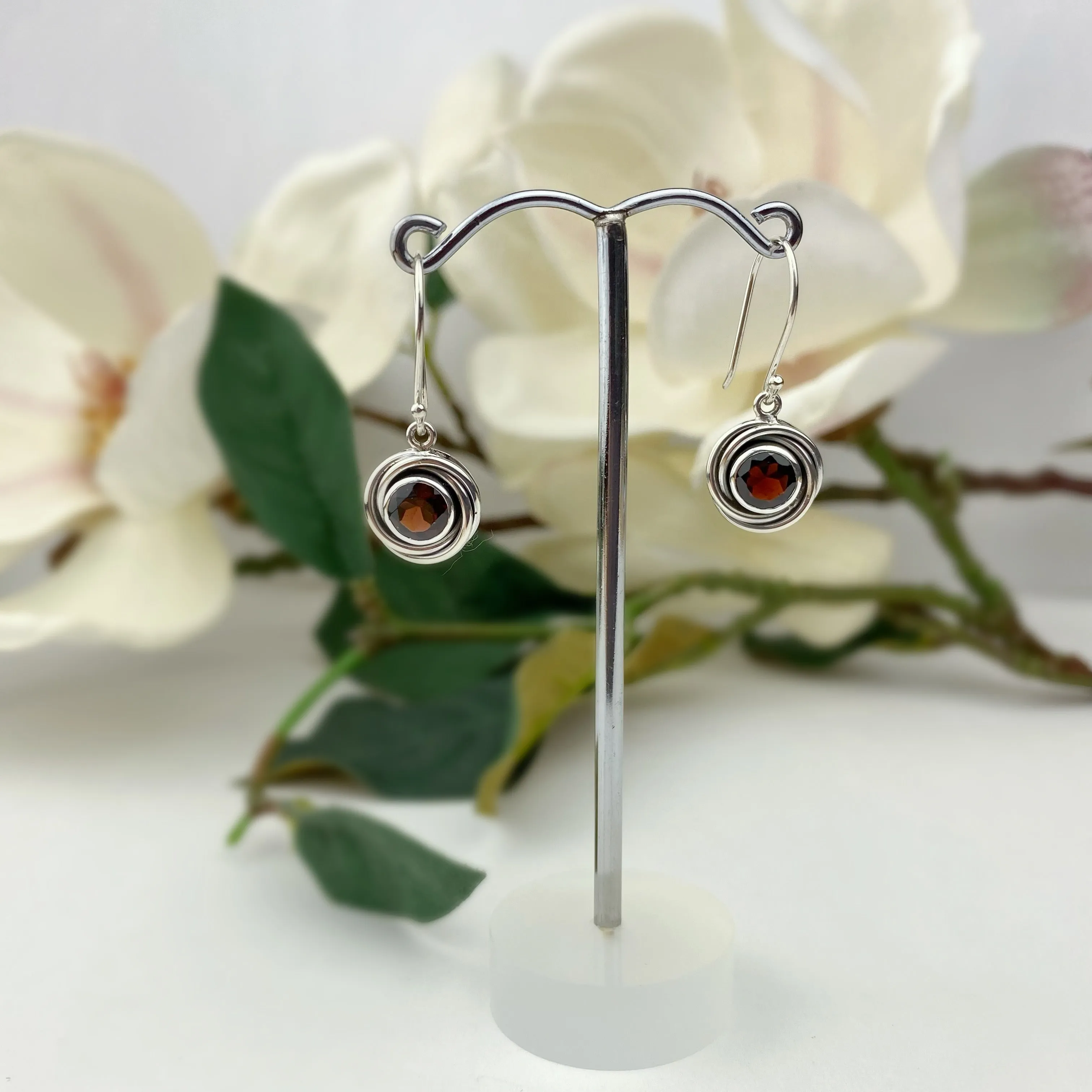 Wine Whirl Earrings - VE337GT